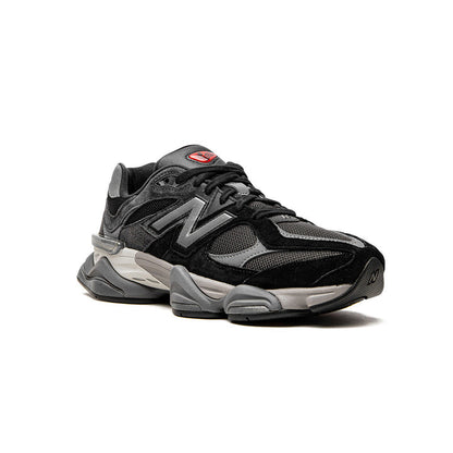 NB 9060 Black Castlerock