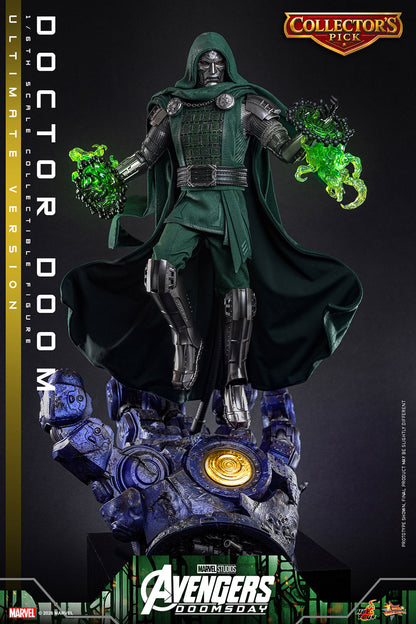 Hot Toys Doctor Doom (Avengers: Doomsday - Ultimate Version) 1/6 Scale Action Figure